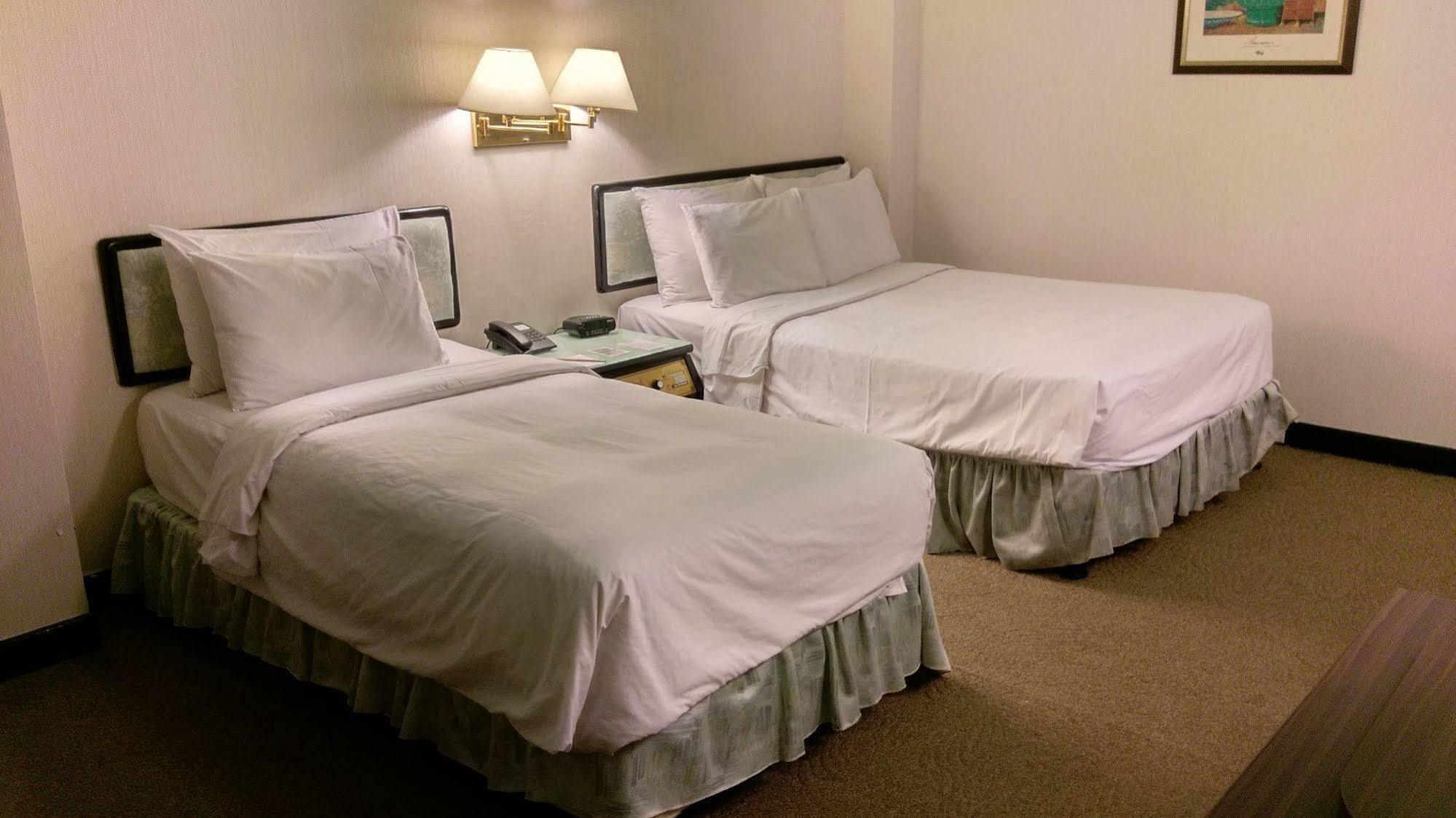 The Premier Hotel Tainan Buitenkant foto