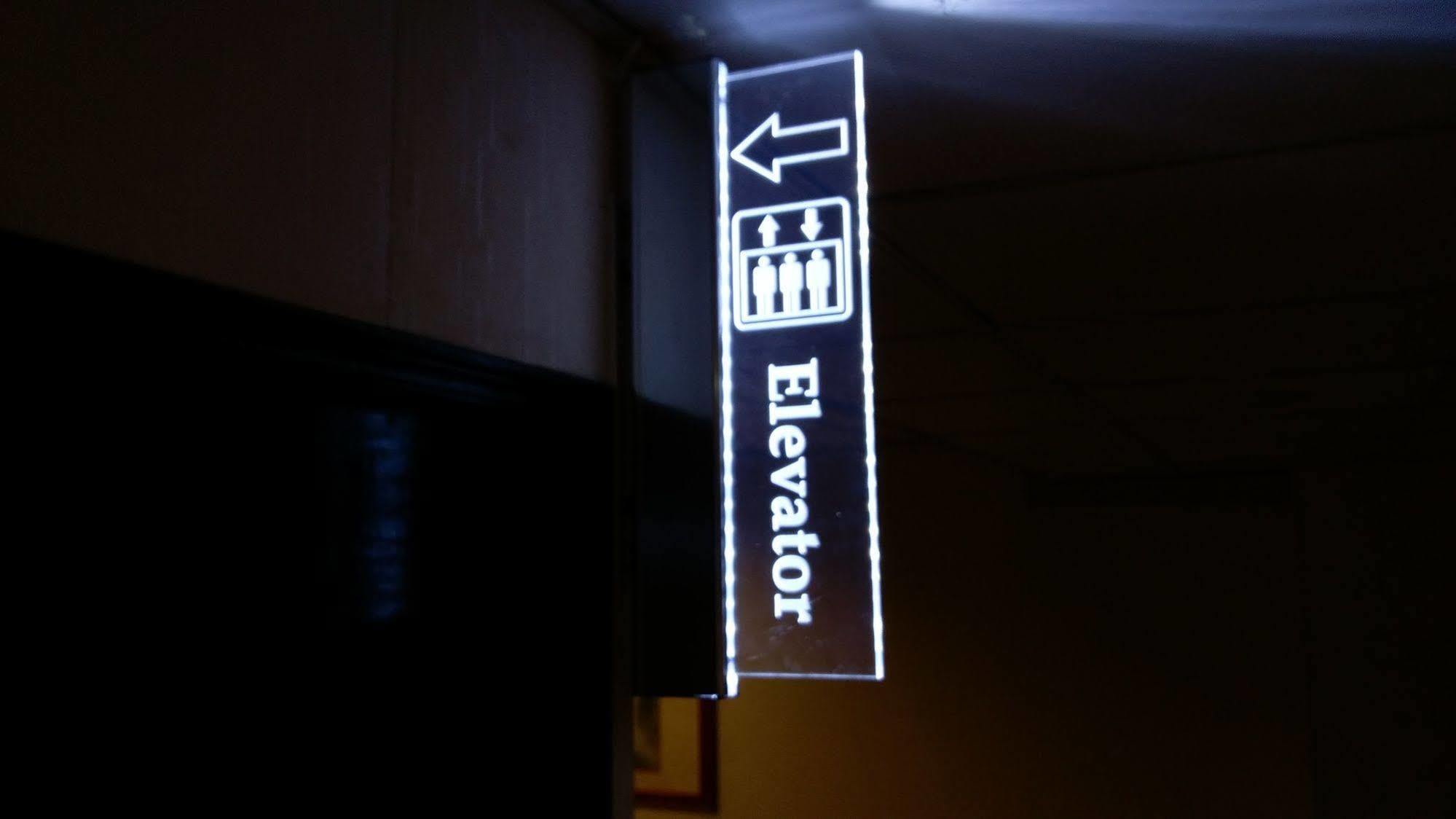 The Premier Hotel Tainan Buitenkant foto